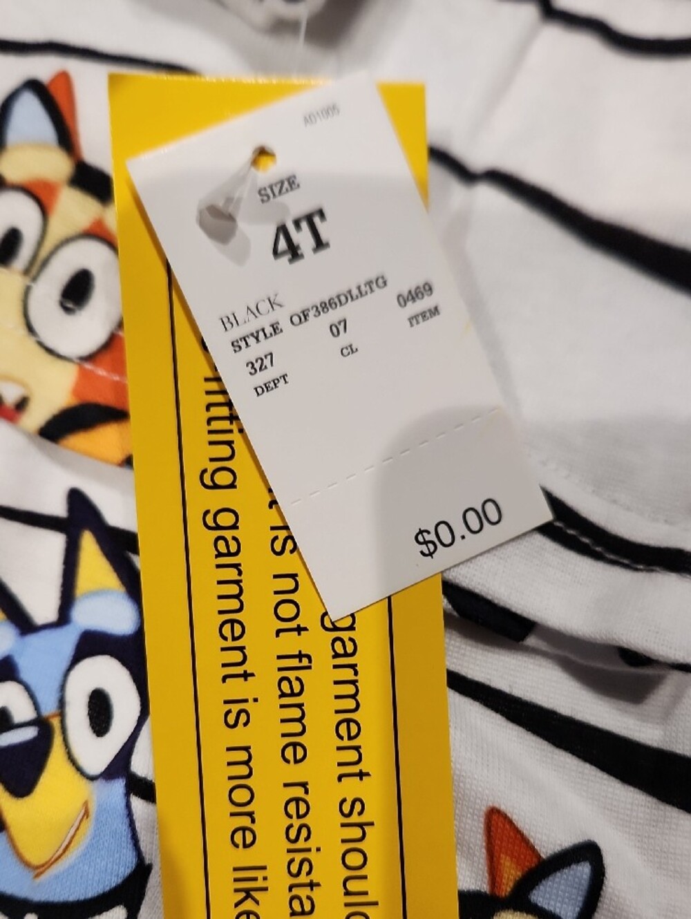 NWT Bluey 2 Halloween Pajama Sets - Black & White Spiderweb & Striped Sz 4T - Picture 4 of 6